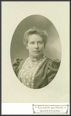 Nr 02 - Fotograf Ellen Lundin - Ulricehamn